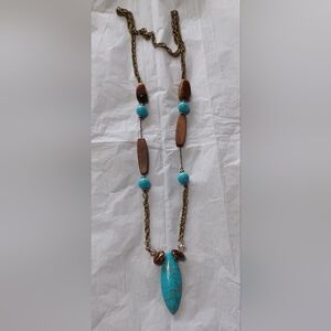 New Turquoise/copper Beaded Necklace